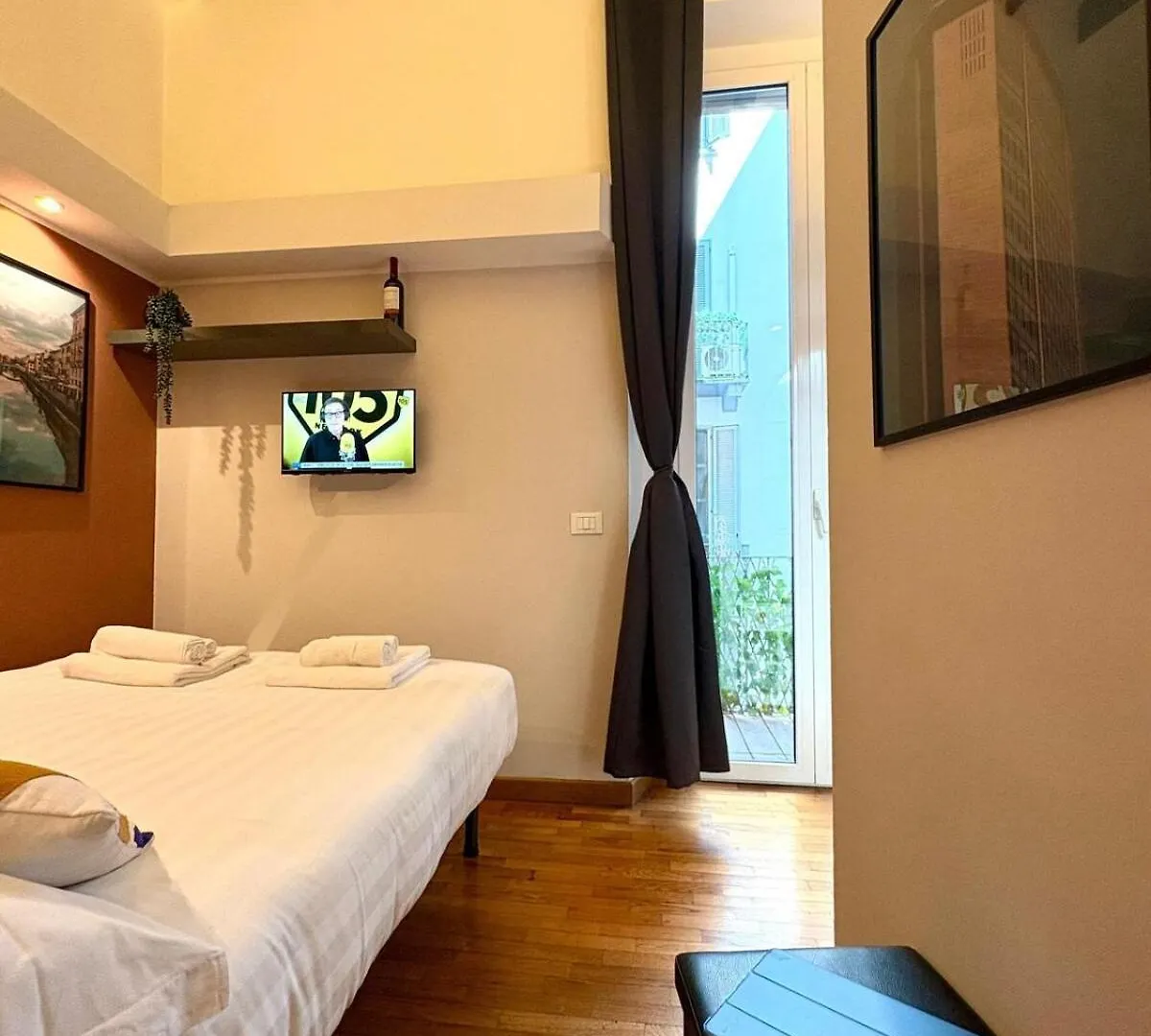 Historic City Center Flat- Duomo 10M-M4 Vetra Apartment