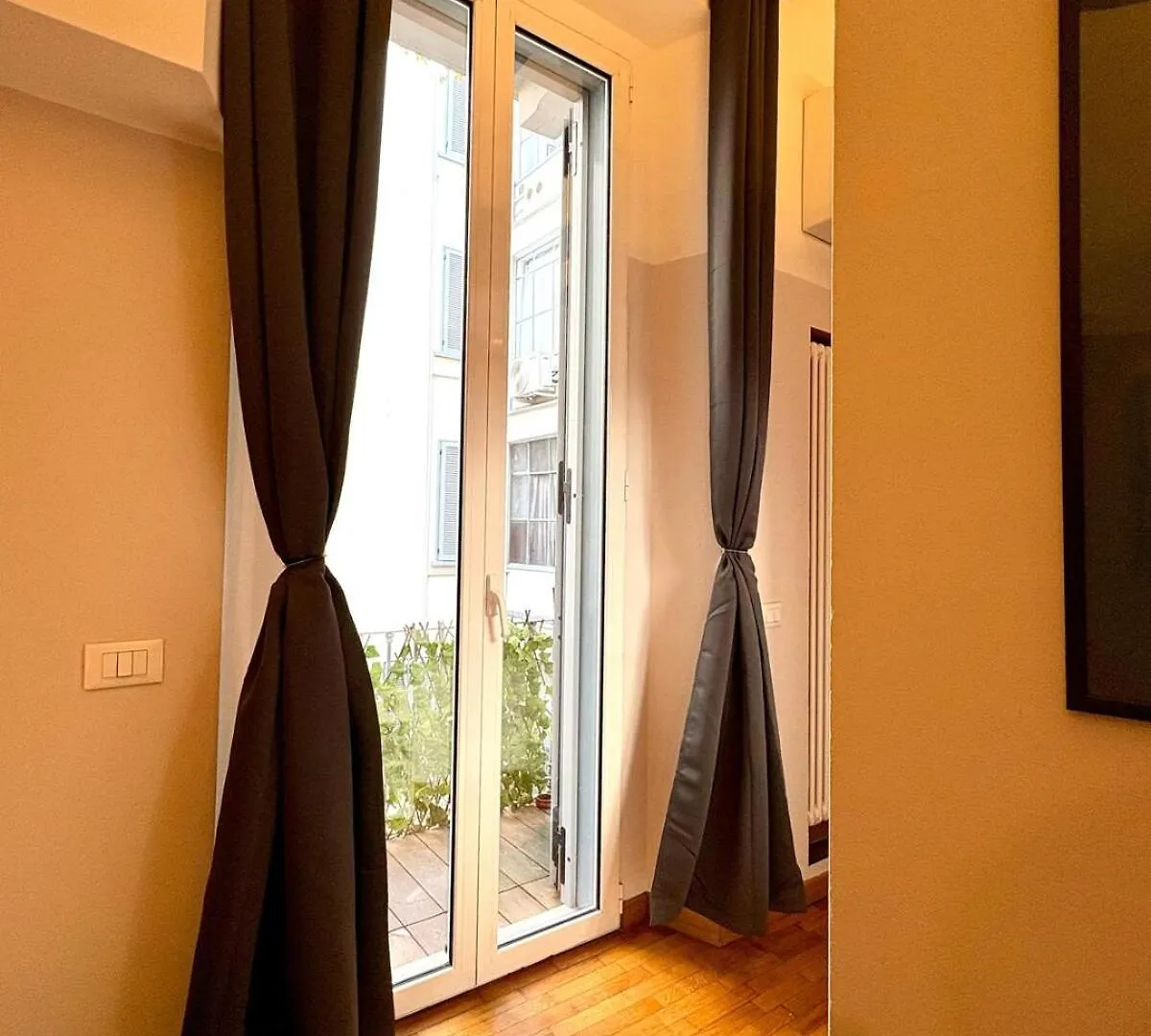 Historic City Center Flat- Duomo 10M-M4 Vetra 0*, Milan Italy
