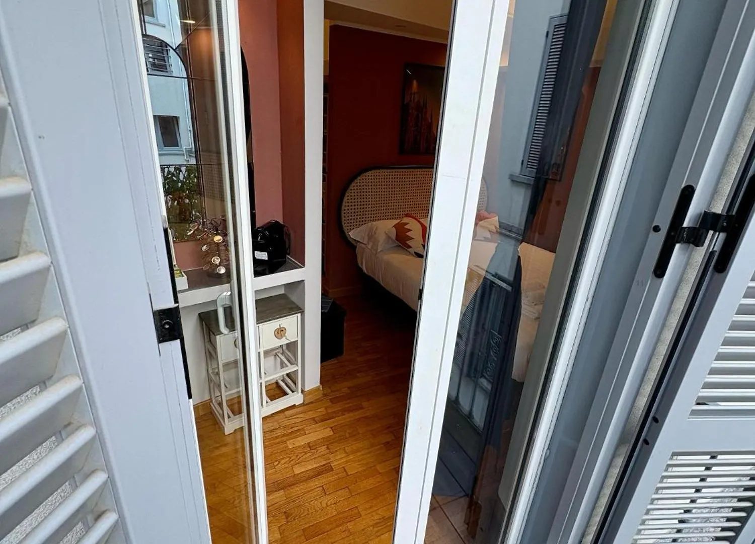 Apartmán Historic City Center Flat- Duomo 10M-M4 Vetra