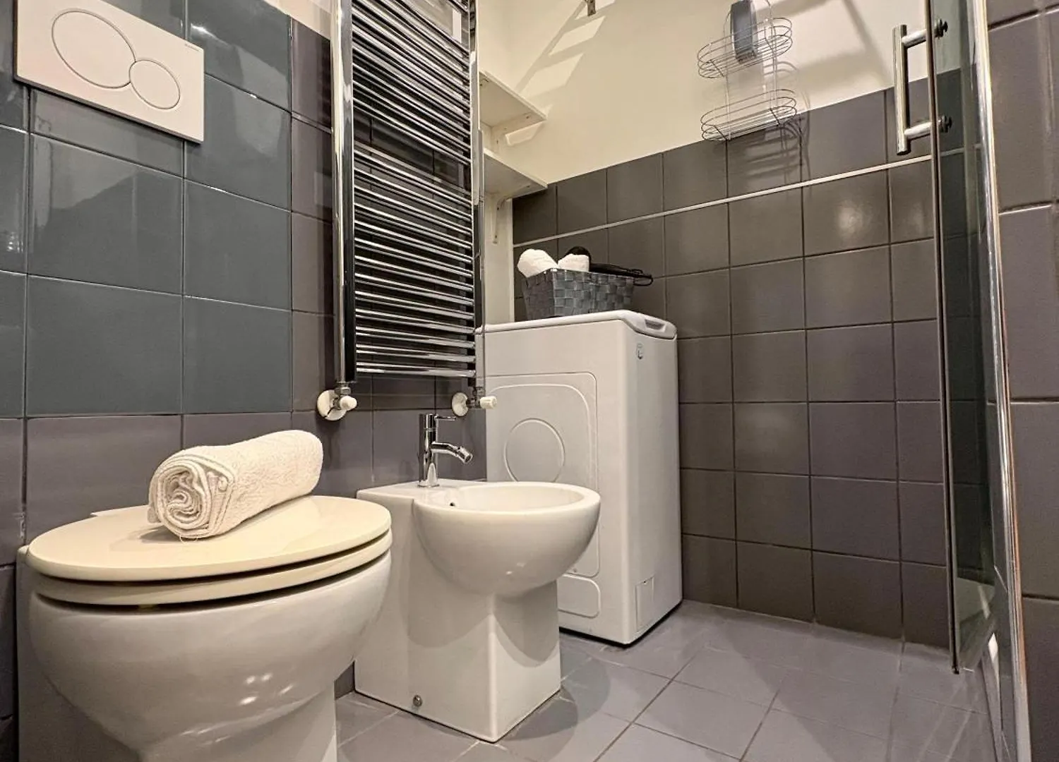 Historic City Center Flat- Duomo 10M-M4 Vetra 0*, Milán